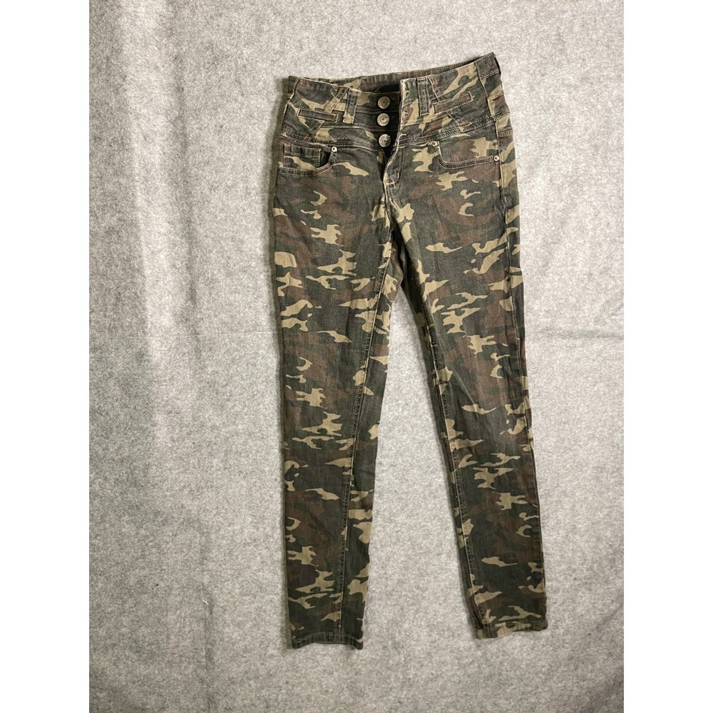 Almost Famous Womens Camo Mid Rise Skinny Jeans Size 9 Green‎ Camouflage Stretch
